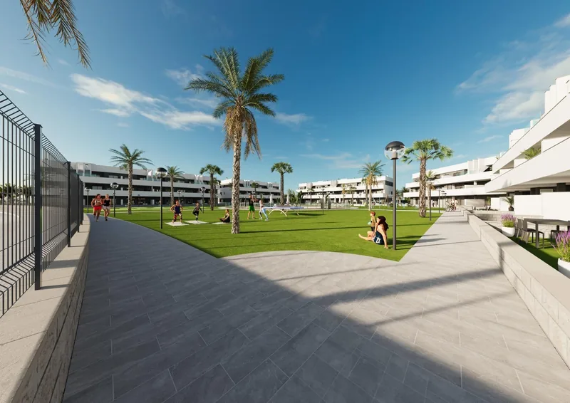 Nieuwbouw appartementen met toeristische vergunning en uitzicht op de lagune in El Raso Guardamar del Segura