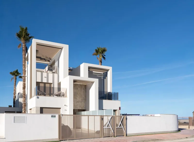 Nieuwbouwwoningen met privézwembad bij Serena Golf-Los Alcazares