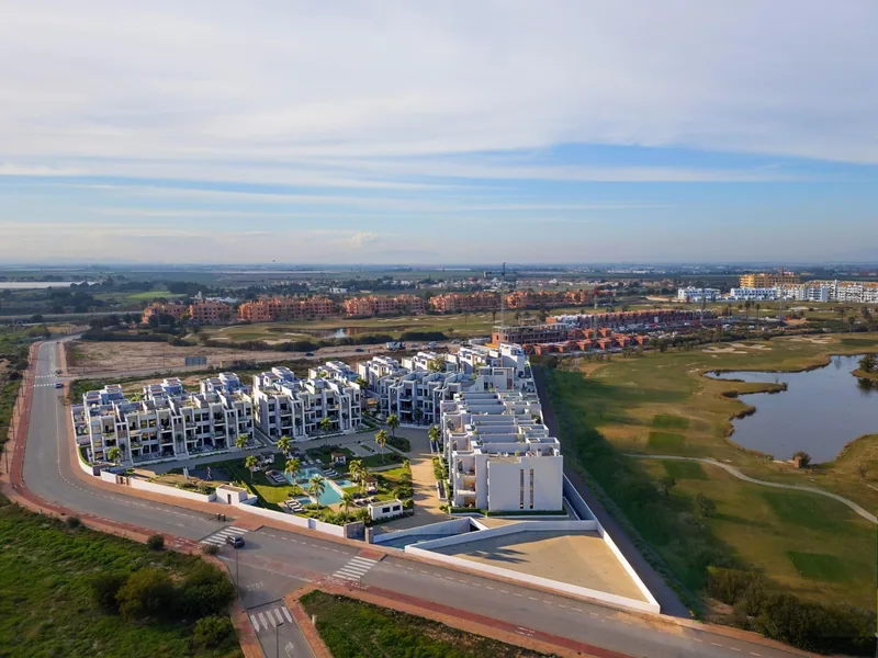 Nieuwbouw resortappartementen bij La Serena Golf-Los Alcazares vlakbij het strand